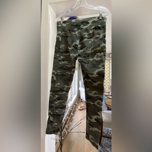 Lou & Grey medium leggings